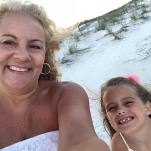 Meet your Posher, Karen